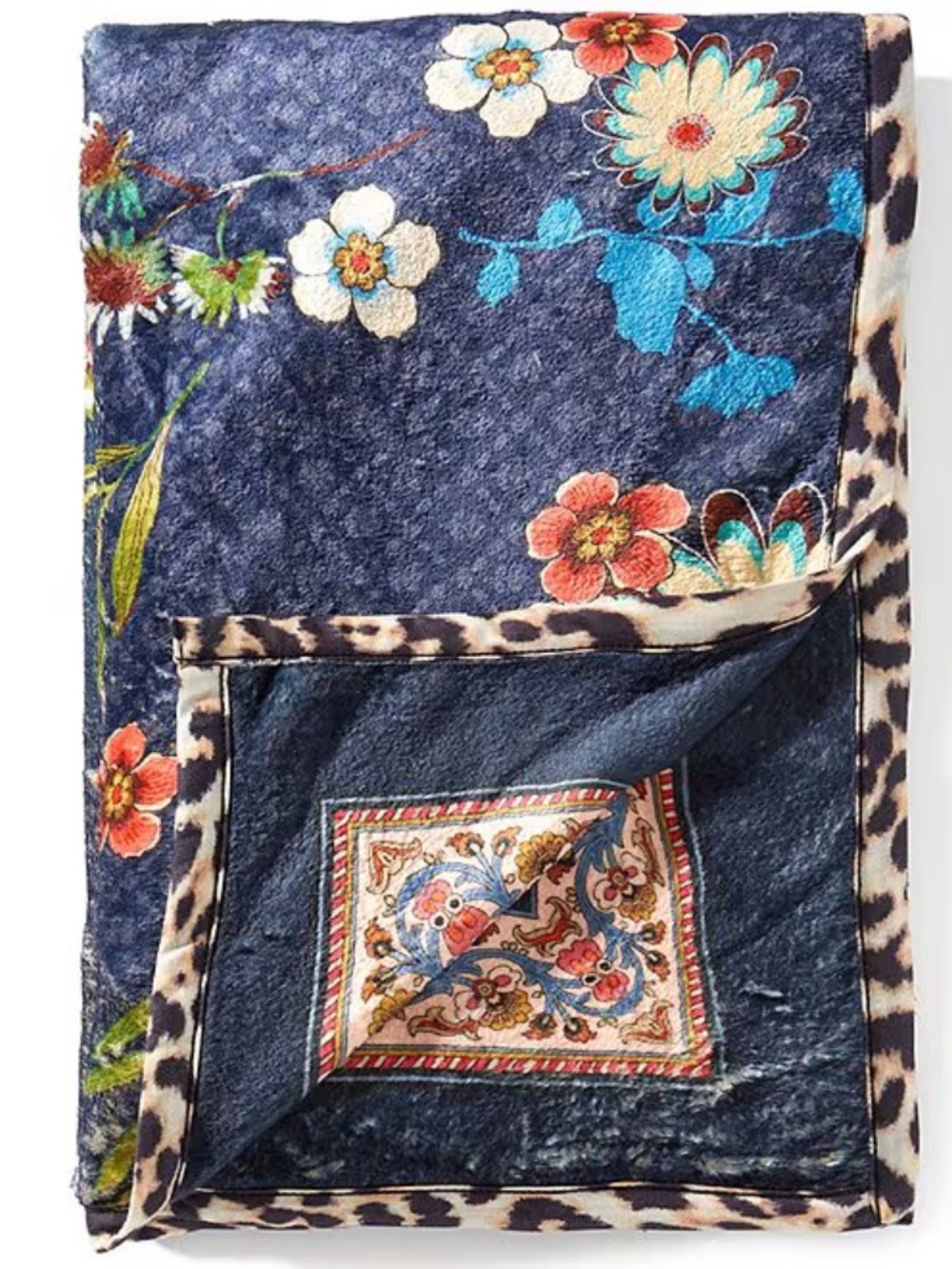 🌸 JOHNNY WAS Advestia Reversible Cozy Travel Blanket NWT - Picture 3 of 5